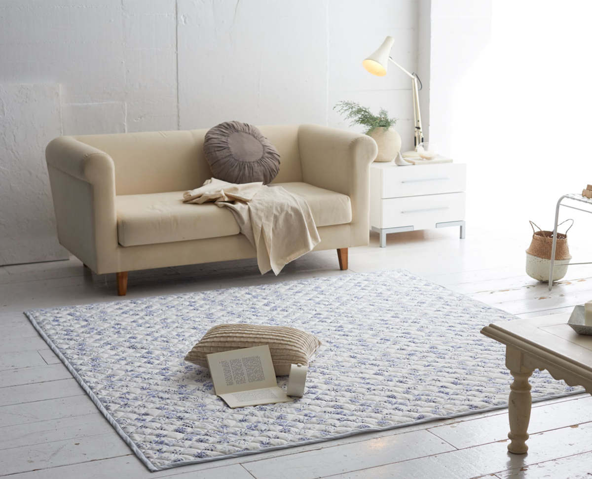 ラグ Fab the Home 190×240cm ハーベスト 洗える ( ラグマット カーペット 絨毯 アクセントラグ マット キルトラグ キルティング ホットカーペット 床暖 対応 洗濯できる インテリア 小花柄 花柄 ) 【グレー】 グレー