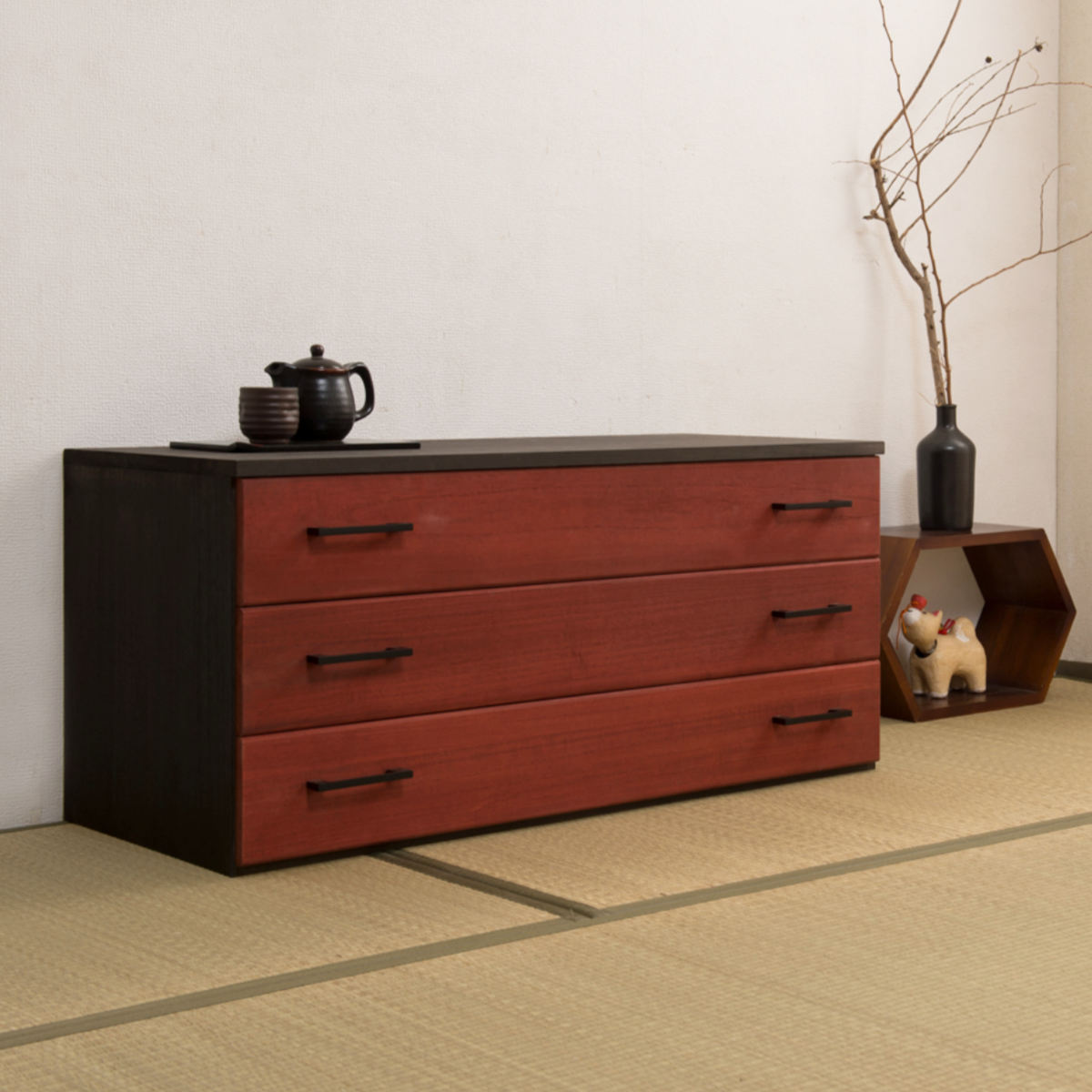 桐タンス 幅98cm 3段 朱色 朱雀 日本製 ( 桐 たんす 天然木 防虫 調湿 上置き兼用 完成品 チェスト 着物収納 桐たんす たとう紙 総桐 三杯 引き出し )