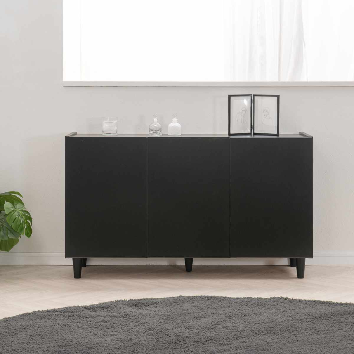 キャビネット 幅118cm モノトーン 日本製 完成品 ( Shadow 棚 ラック 収納 扉付 両開き 可動棚 リビングボード リビング収納 食器棚 家具 配線穴 ブラック シンプル )