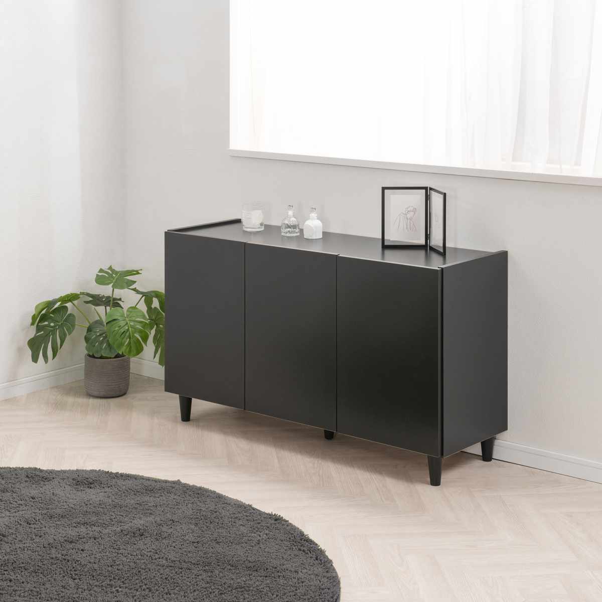 キャビネット 幅118cm モノトーン 日本製 完成品 ( Shadow 棚 ラック 収納 扉付 両開き 可動棚 リビングボード リビング収納 食器棚 家具 配線穴 ブラック シンプル )