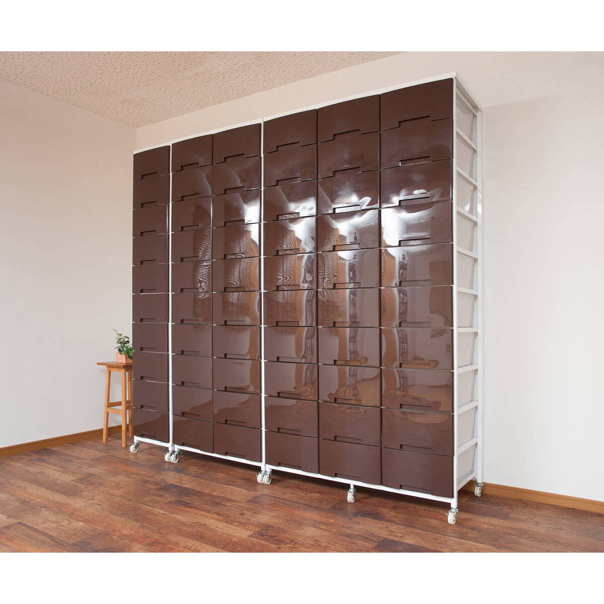 衣装ケース 大量収納プラスチックチェスト 2列10段 ( 幅69×奥行48×高さ200cm 収納ボックス 引き出し ハイタイプ 収納ケース チェスト 衣類収納 大容量 タンス キャスター付 リビング収納 クローゼット ランドリー 日本製 スリム ) 【ブラウン】 ブラウン