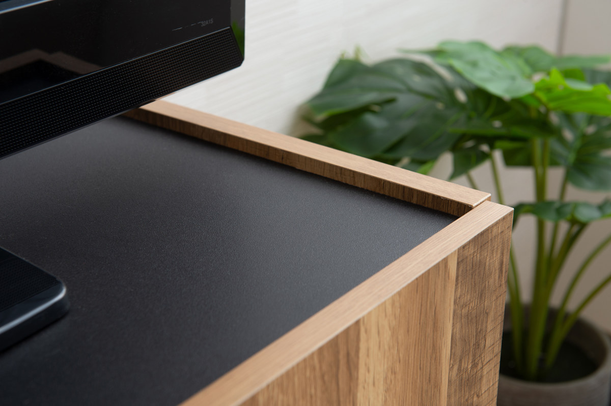 リビングボード 幅80cm 脚付き 可動棚 日本製 完成品 ( BRASH 棚 ラック 収納 ルーター収納 A4対応 リビング収納 テレビボード 食器棚 配線穴 ヴィンテージ調 ナチュラル ブラウン ) 【ブラウン】 ブラウン