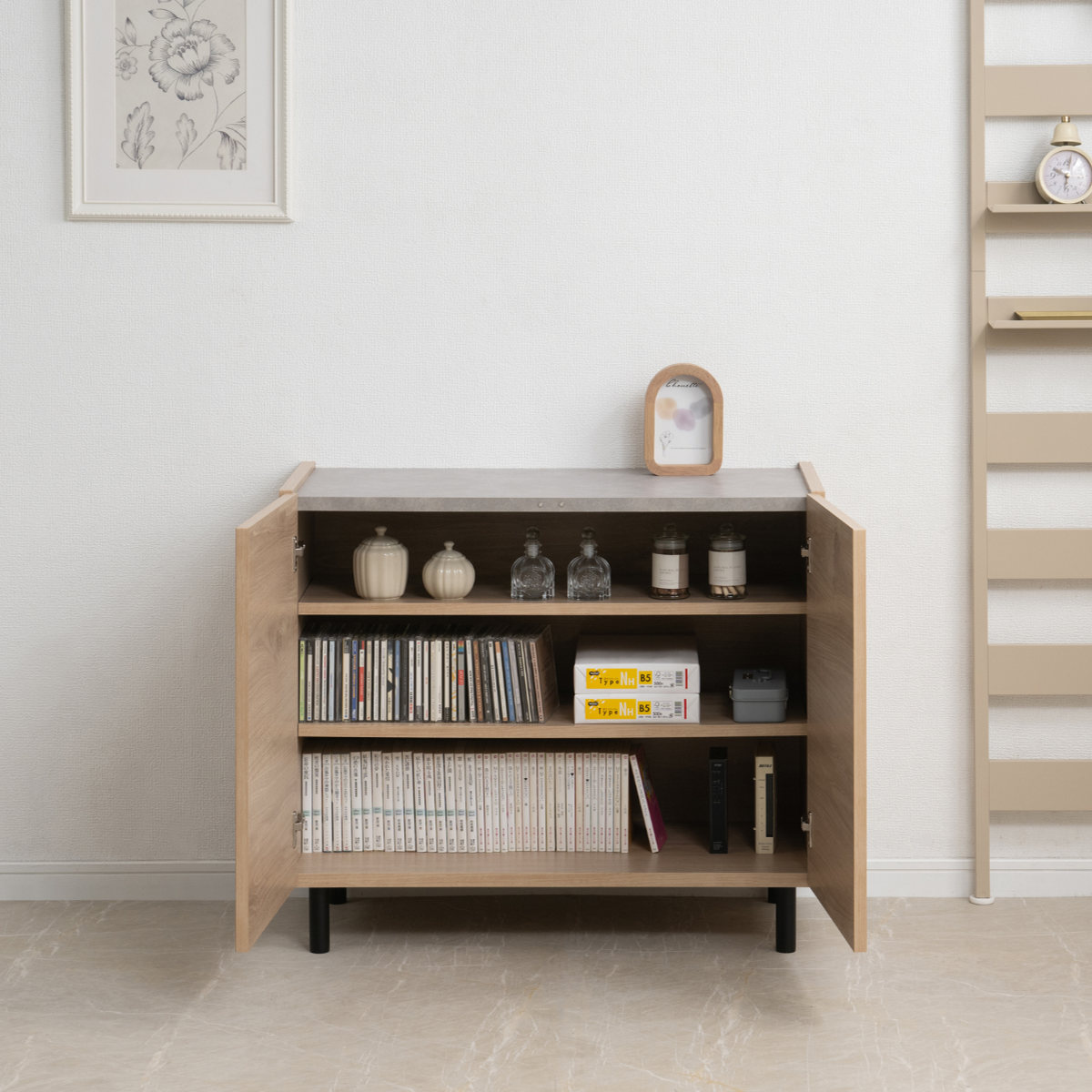 脚付きキャビネット 幅80cm 可動棚 日本製 完成品 ( キャビネット 棚 ラック 収納 ルーター収納 A4対応 リビング収納 テレビボード 食器棚 配線穴 脚付 北欧 モダン ) 【北欧】 北欧