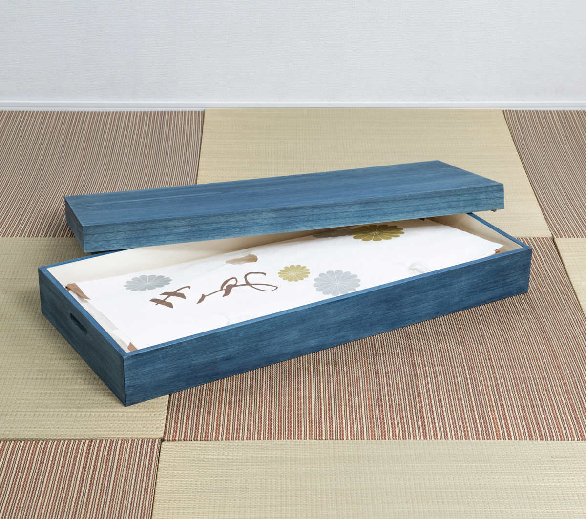 桐 衣装ケース 幅91cm 藍染め デニム 日本製 ( 桐箱 天然木 藍 インディゴ ブルー 着物収納 防虫 防湿 1段 桐衣装箱 軽量 たとう紙 帯 収納ケース 青 キリ )