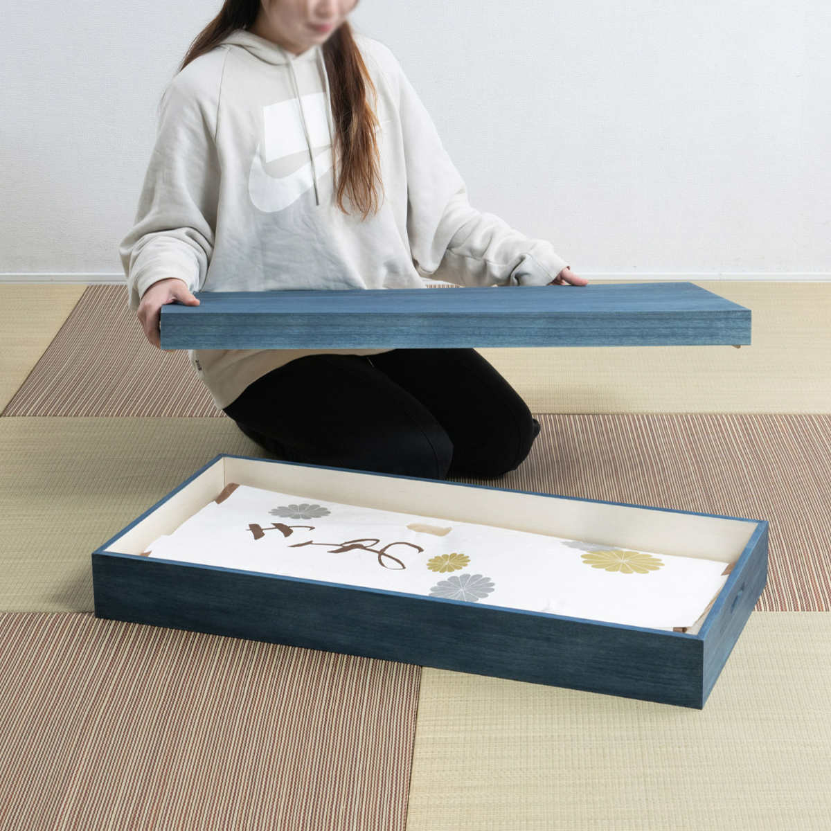 桐 衣装ケース 幅91cm 藍染め デニム 日本製 ( 桐箱 天然木 藍 インディゴ ブルー 着物収納 防虫 防湿 1段 桐衣装箱 軽量 たとう紙 帯 収納ケース 青 キリ )