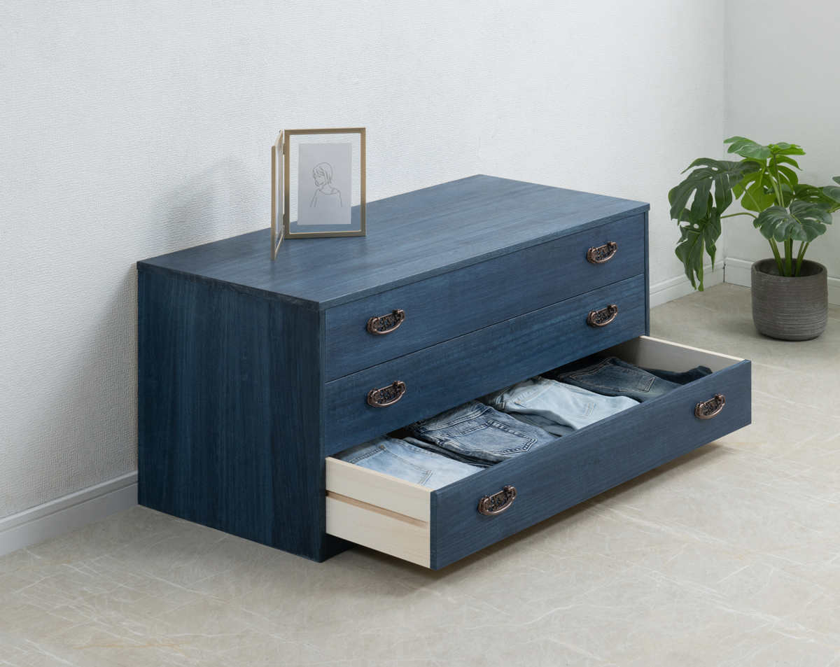 桐タンス 幅98.5cm 3段 藍染め デニム 日本製 ( 桐チェスト 桐箱 天然木 藍 インディゴ ブルー 着物収納 防虫 防湿 三段 桐衣装箱 軽量 たとう紙 帯 桐たんす 箪笥 青 キリ )