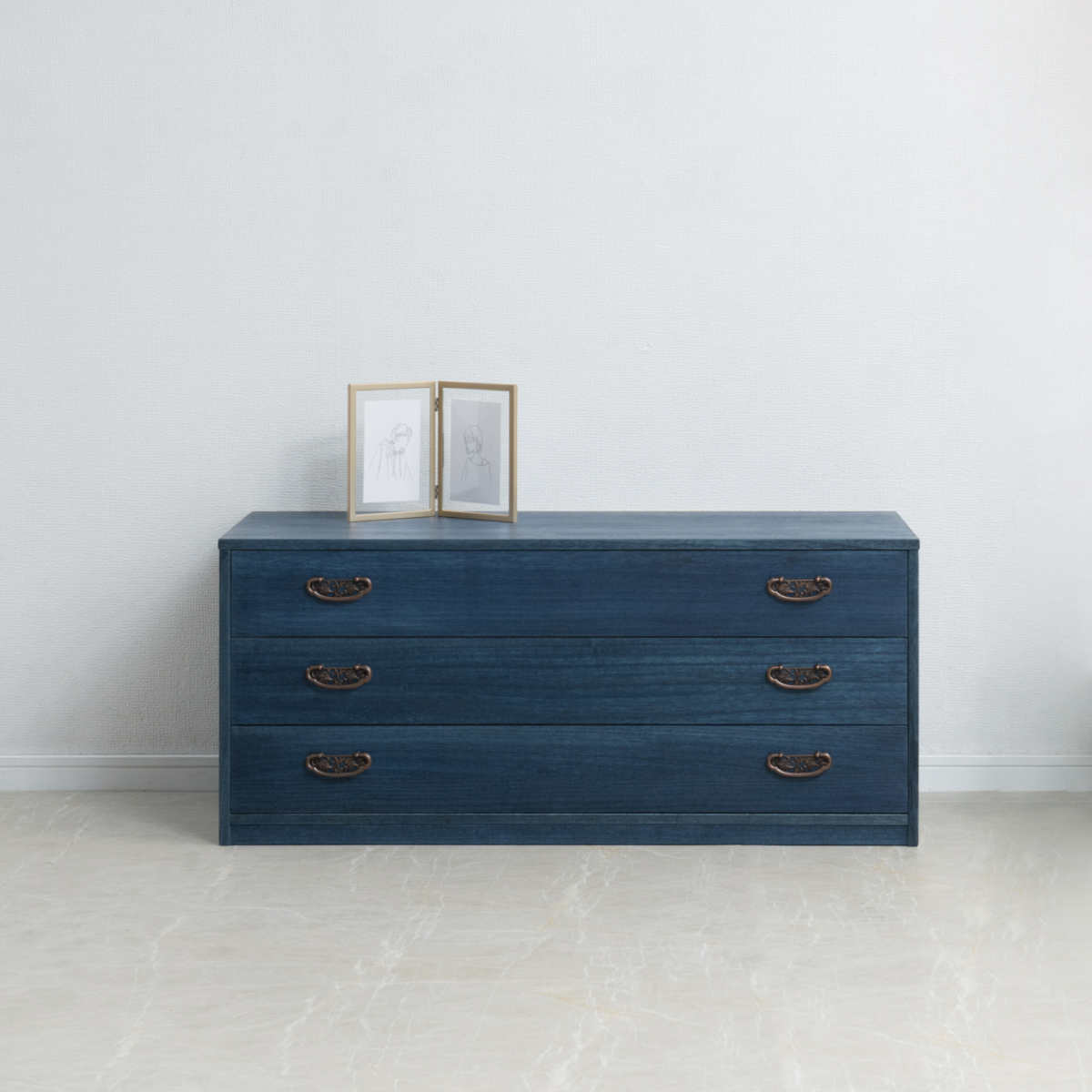 桐タンス 幅98.5cm 3段 藍染め デニム 日本製 ( 桐チェスト 桐箱 天然木 藍 インディゴ ブルー 着物収納 防虫 防湿 三段 桐衣装箱 軽量 たとう紙 帯 桐たんす 箪笥 青 キリ )