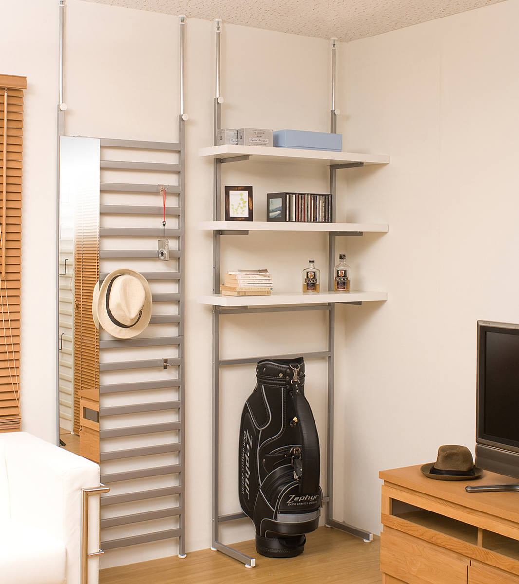 突っ張りパーテーション 幅60cm ミラー付き 日本製 ( 突っ張り パーテーション ラック 突っ張りラック 壁面収納 壁面 収納 幅60 ミラー 鏡 ラダーラック 棚 つっぱり ウォールラック 壁面ラック 姿見 間仕切り 仕切り )