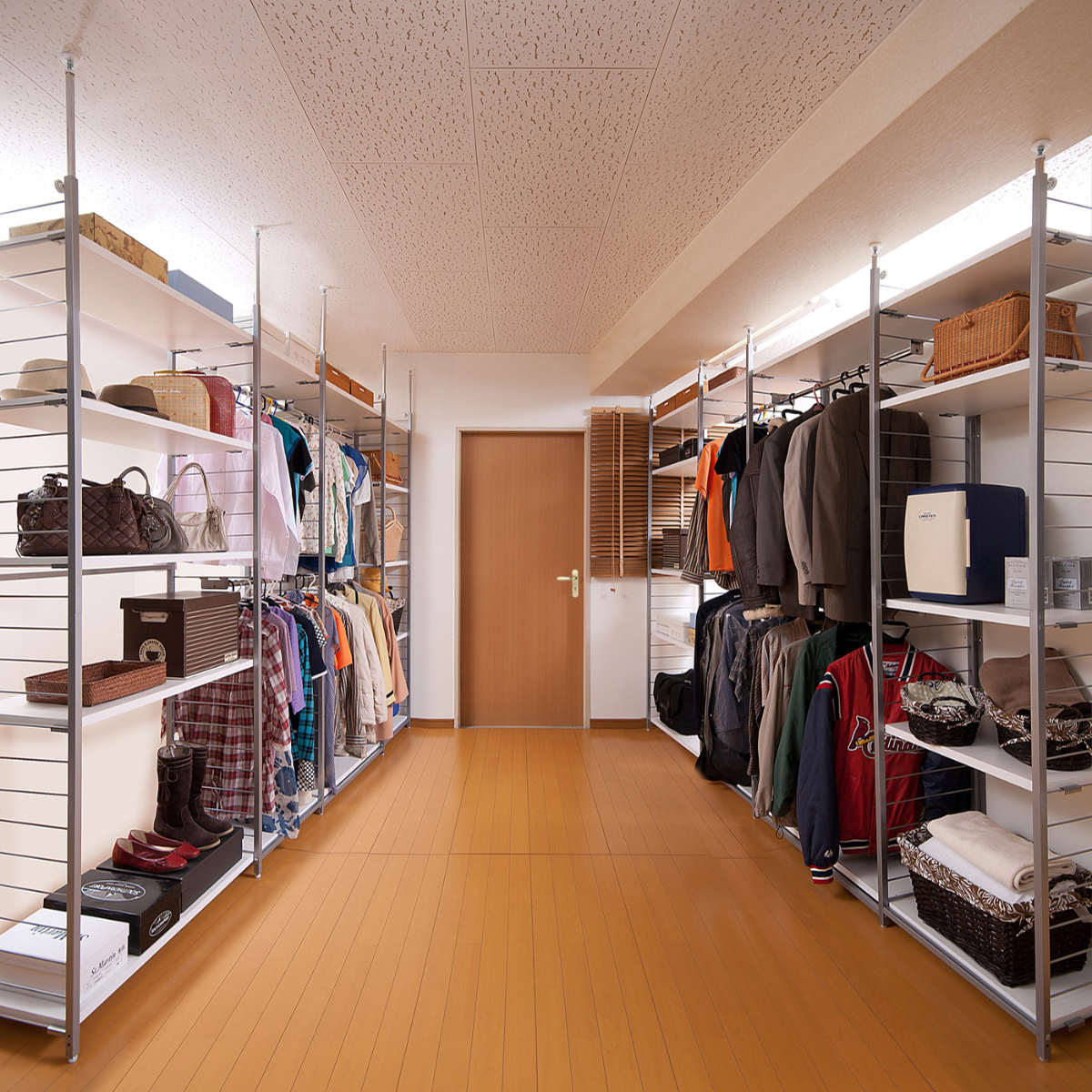 突っ張り 間仕切りワードローブ 幅90cm 背板無し ホワイト ( 突っ張り収納 ハンガーラック ワードローブ 収納 突っ張り式 突っぱり ツッパリ 洋服 ウォークインクローゼット 間仕切り ) 【ホワイト】 ホワイト