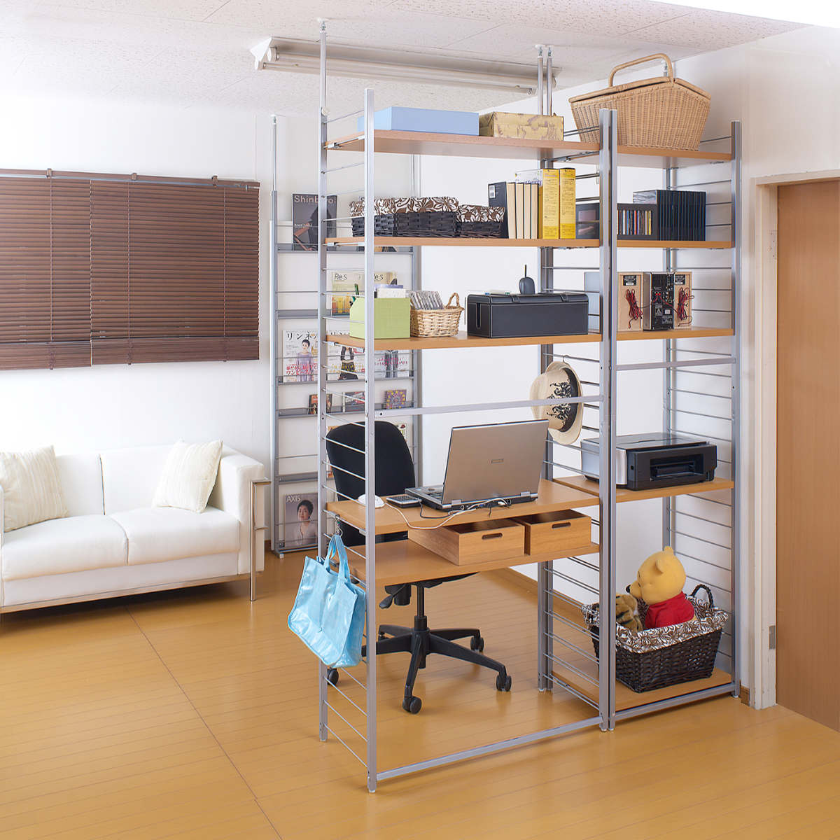 突っ張り 間仕切りラック 幅90cm 背板無し 日本製 ( 収納 本棚 ラック ワードローブ 間仕切り 壁面収納 突っ張り式 突っぱり 衣類収納 デスク クローゼット ホワイト ナチュラル ) 【ホワイト】 ホワイト