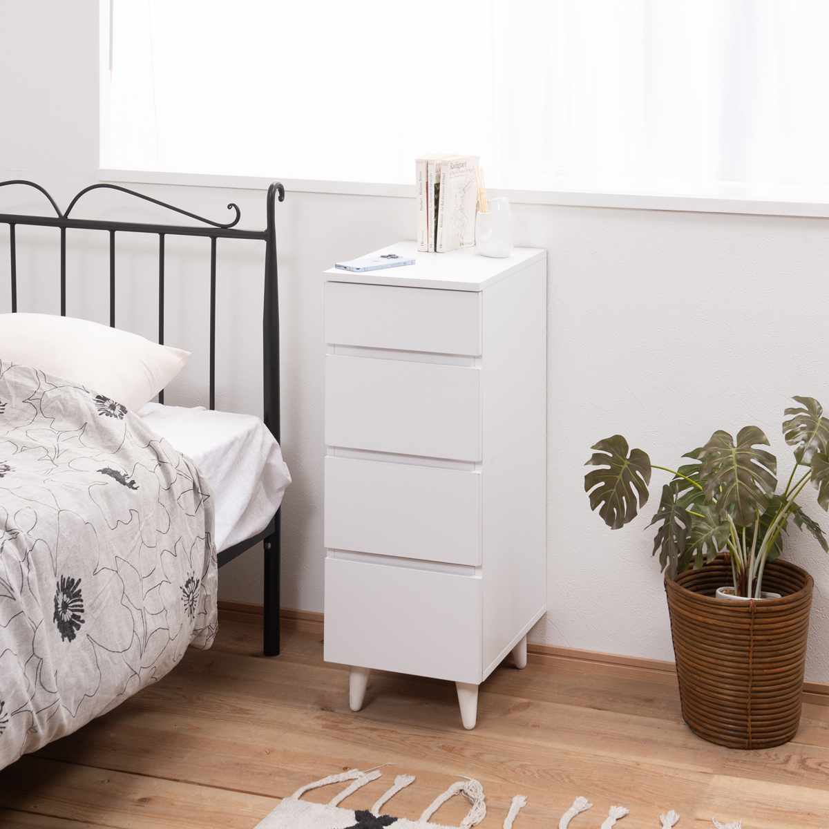 スリムチェスト 幅30cm 4段 ホワイトリビング ( チェスト 棚 ラック 収納 家具 ディスプレイ 引き出し 4杯 サイドボード サイドチェスト リビング収納 シェルフ 引出し ホワイト )