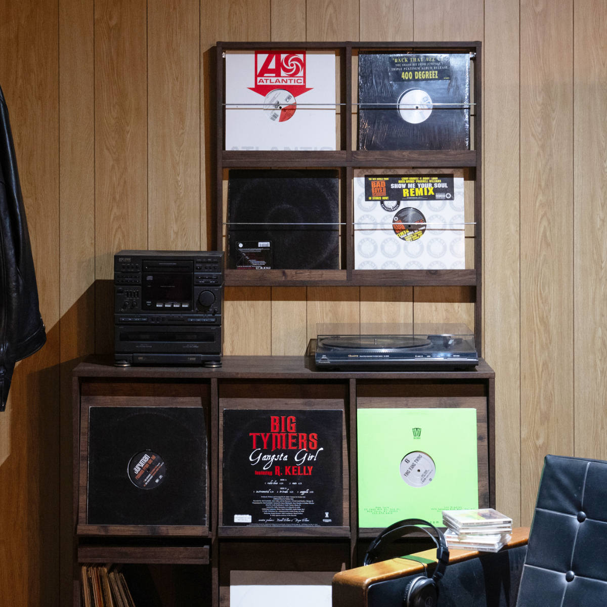 壁面レコードラック 幅74.5cm 4マス ブラウン ( レコードラック 壁面 ラック 棚 ディスプレイ 収納 飾り棚 壁面収納 Arizona レコード収納 省スペース )