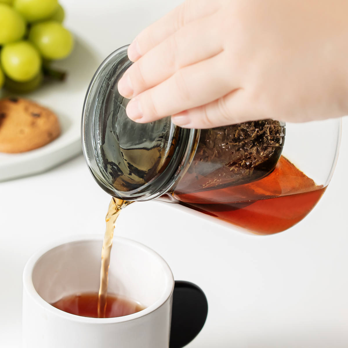 &NE nikii cafe ティーポット 300ml ガラスティーポット ( ガラス 電子レンジ対応 食洗機対応 コーヒー 紅茶 ポット 紅茶ポット おしゃれ かわいい お茶用品 ティーウェア 茶器 シンプル )