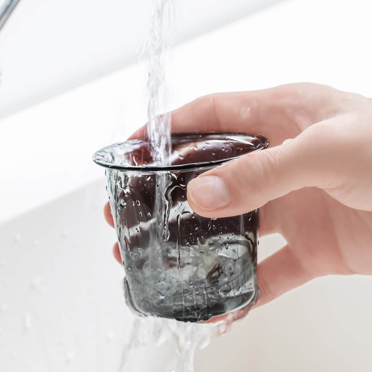 &NE nikii cafe ティーポット 300ml ガラスティーポット ( ガラス 電子レンジ対応 食洗機対応 コーヒー 紅茶 ポット 紅茶ポット おしゃれ かわいい お茶用品 ティーウェア 茶器 シンプル )