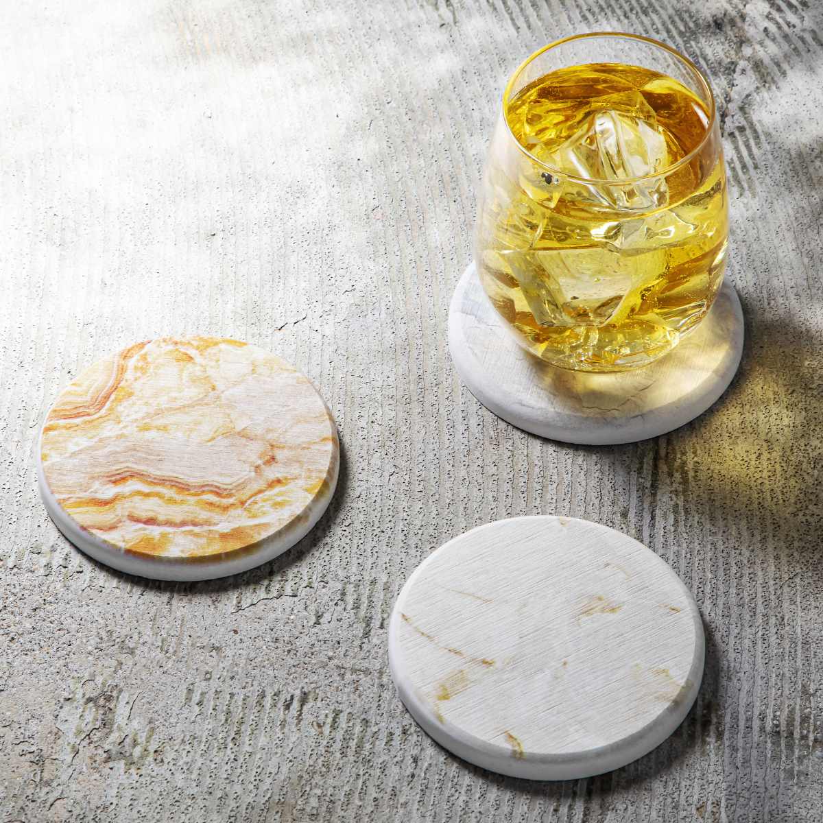 &NE ラバストーンコースター プリント ( 溶岩石 コースター ノンアスベスト アスベスト不使用 茶たく 茶托 グラスマット 丸 9cm 吸水 速乾 清潔 かわいい おしゃれ シンプル 無地 グラデ 花柄 大理石 テーブルウェア ) 【グラデイエロー】 グラデイエロー