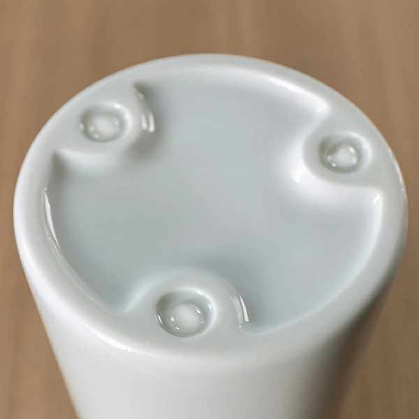 ディスペンサー 詰め替えボトル ホワイトガーデン ソープポンプ ( ディスペンサーボトル ハンドソープ 詰め替え ボトル 液体せっけん 陶器 手洗い 詰め替え容器 液体タイプ ソープ 石けん 洗面 キッチン シンプル おしゃれ )