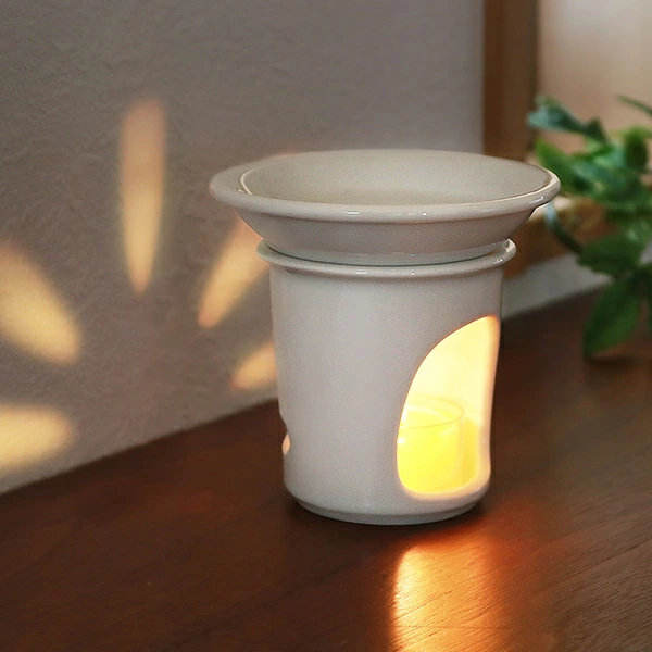 アロマポット オイルウォーマー プレート 陶器 日本製 ( アロマオイルウォーマー キャンドル式 アロマバーナー オイルポット アロマウォーマー ルームフレグランス アロマ ウォーマー アロマテラピー 癒し リラクゼーション 皿 )