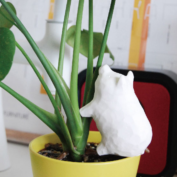 アロマストーン ほっこり動物 動物 陶器 ( アロマ アロマオイル 石 芳香剤 かわいい 置き物 インテリア 日本製 どうぶつ 自然気化 ルームフレグランス フレグランス 香り 玄関 シンプル ギフト 雑貨 ) 【シロクマ】 シロクマ