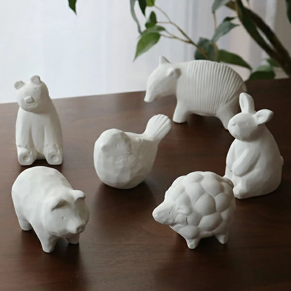 アロマストーン ほっこり動物 動物 陶器 ( アロマ アロマオイル 石 芳香剤 かわいい 置き物 インテリア 日本製 どうぶつ 自然気化 ルームフレグランス フレグランス 香り 玄関 シンプル ギフト 雑貨 ) 【シロクマ】 シロクマ