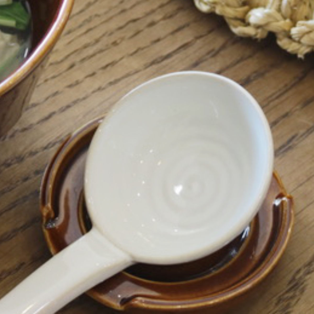 ルラーレ 箸置き小皿 クリーム ( 食洗機対応 電子レンジ対応 箸置 箸おき はし置き はしおき 薬味皿 醤油皿 豆皿 スタッキング コンパクト 薬味 醤油 ソース お漬物 箸 置き シンプル ) 【ブラック】 ブラック