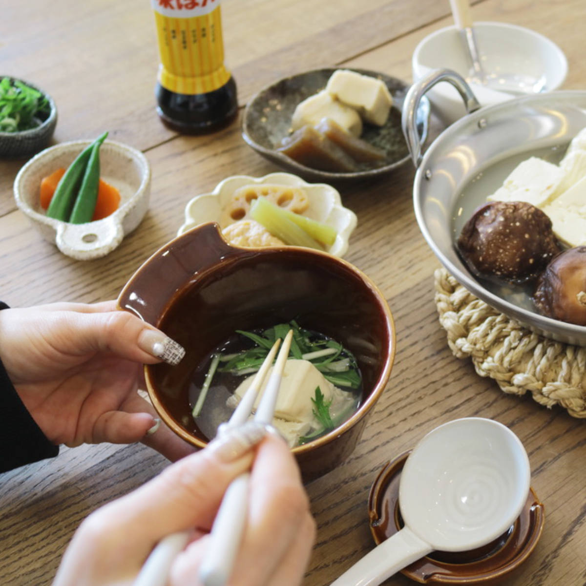 ルラーレ ボウル クリーム ( 食洗機対応 電子レンジ対応 サラダボウル スープボウル とんすい 持ち手付き 汁物 スープ 鍋 取り皿 サラダ 無地 シンプル おしゃれ ) 【クリーム】 クリーム