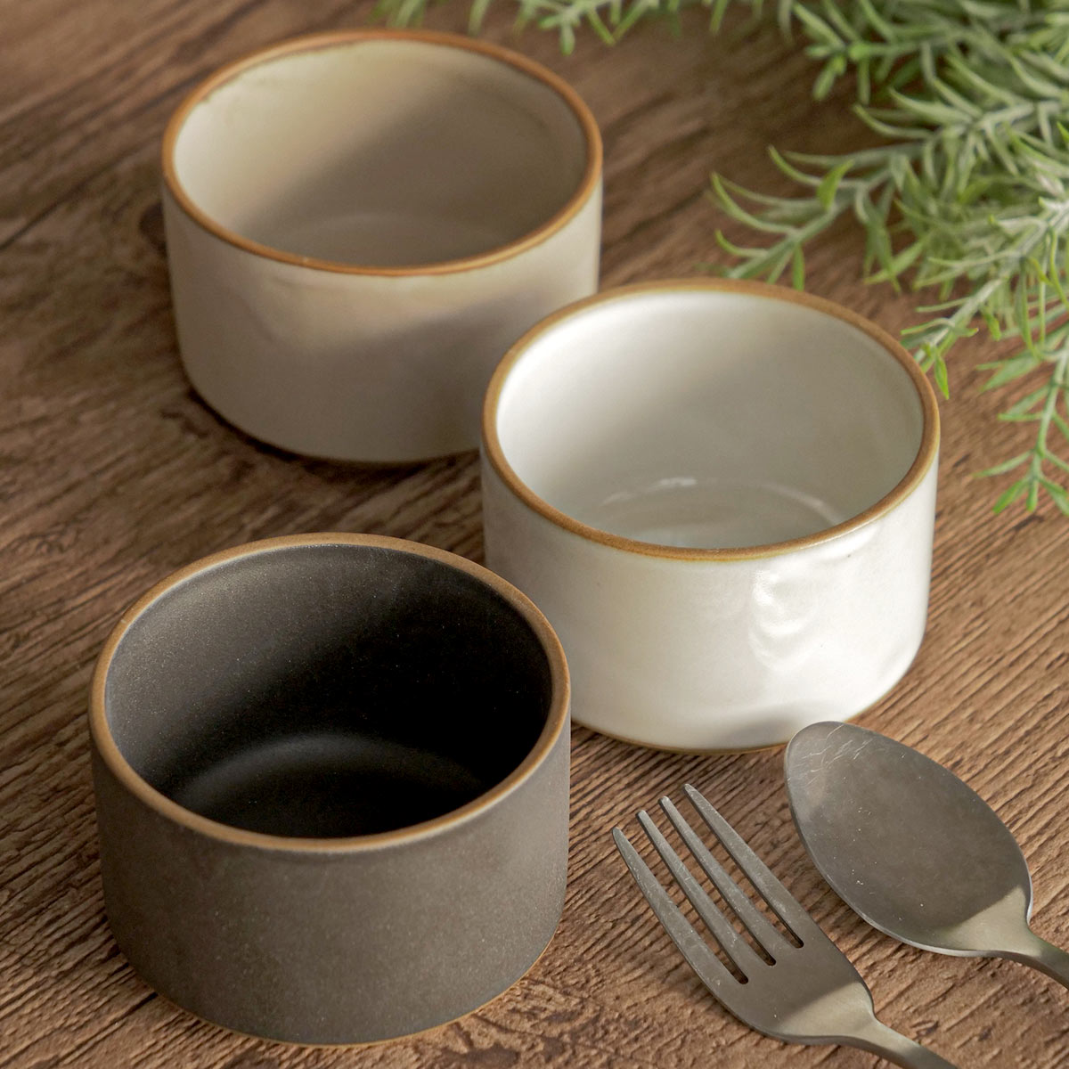 小鉢 ペトリー ( 食洗機対応 電子レンジ対応 蕎麦猪口 そば猪口 デザートカップ 鉢 日本製 ボウル 煮物 和え物 副菜 サラダ スタッキング フリーカップ 前菜 付出 おしゃれ シンプル ) 【ベージュ】 ベージュ