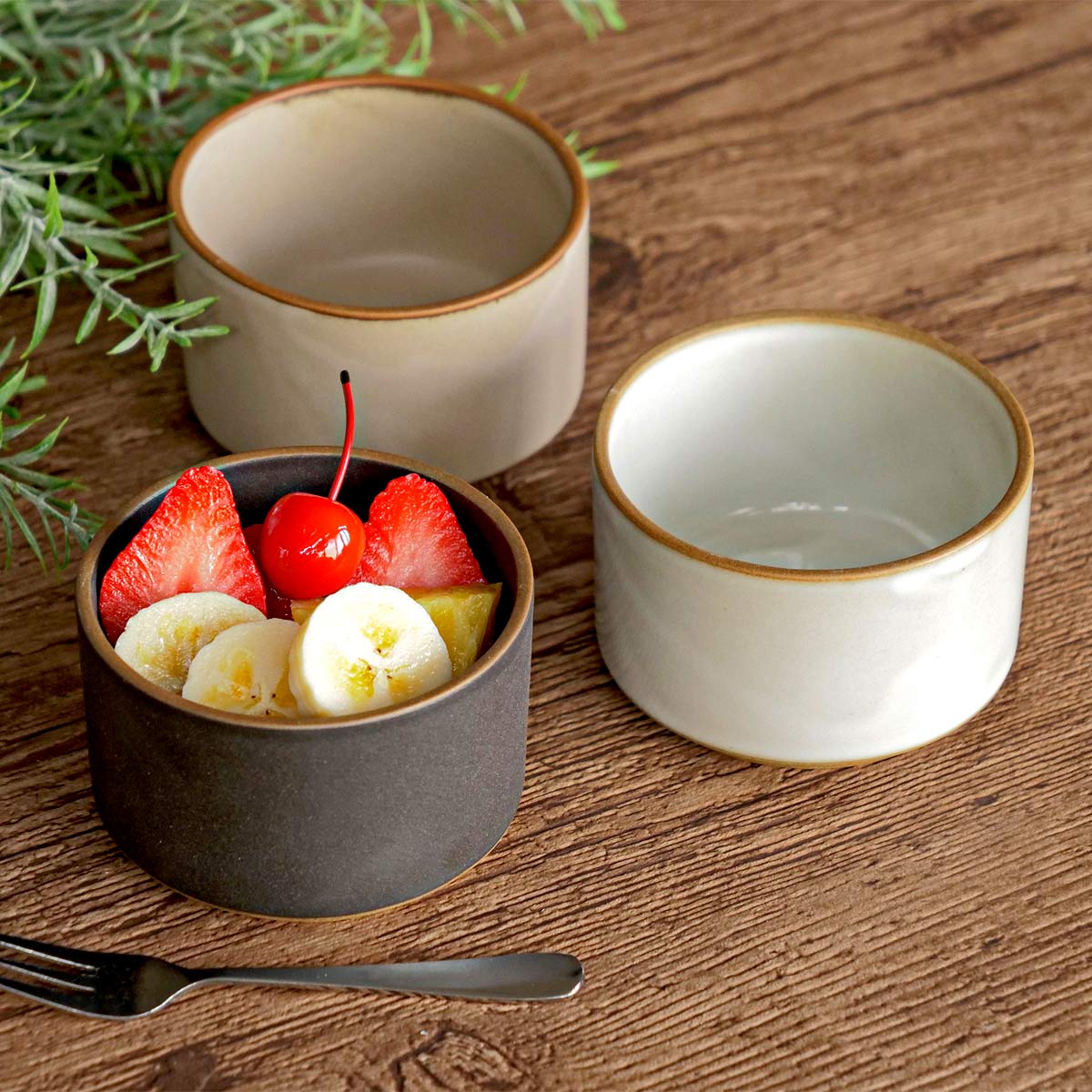 小鉢 ペトリー ( 食洗機対応 電子レンジ対応 蕎麦猪口 そば猪口 デザートカップ 鉢 日本製 ボウル 煮物 和え物 副菜 サラダ スタッキング フリーカップ 前菜 付出 おしゃれ シンプル ) 【ベージュ】 ベージュ