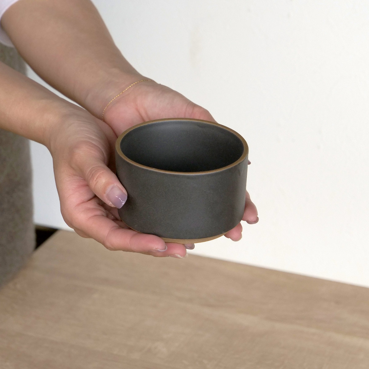 小鉢 ペトリー ( 食洗機対応 電子レンジ対応 蕎麦猪口 そば猪口 デザートカップ 鉢 日本製 ボウル 煮物 和え物 副菜 サラダ スタッキング フリーカップ 前菜 付出 おしゃれ シンプル ) 【ベージュ】 ベージュ