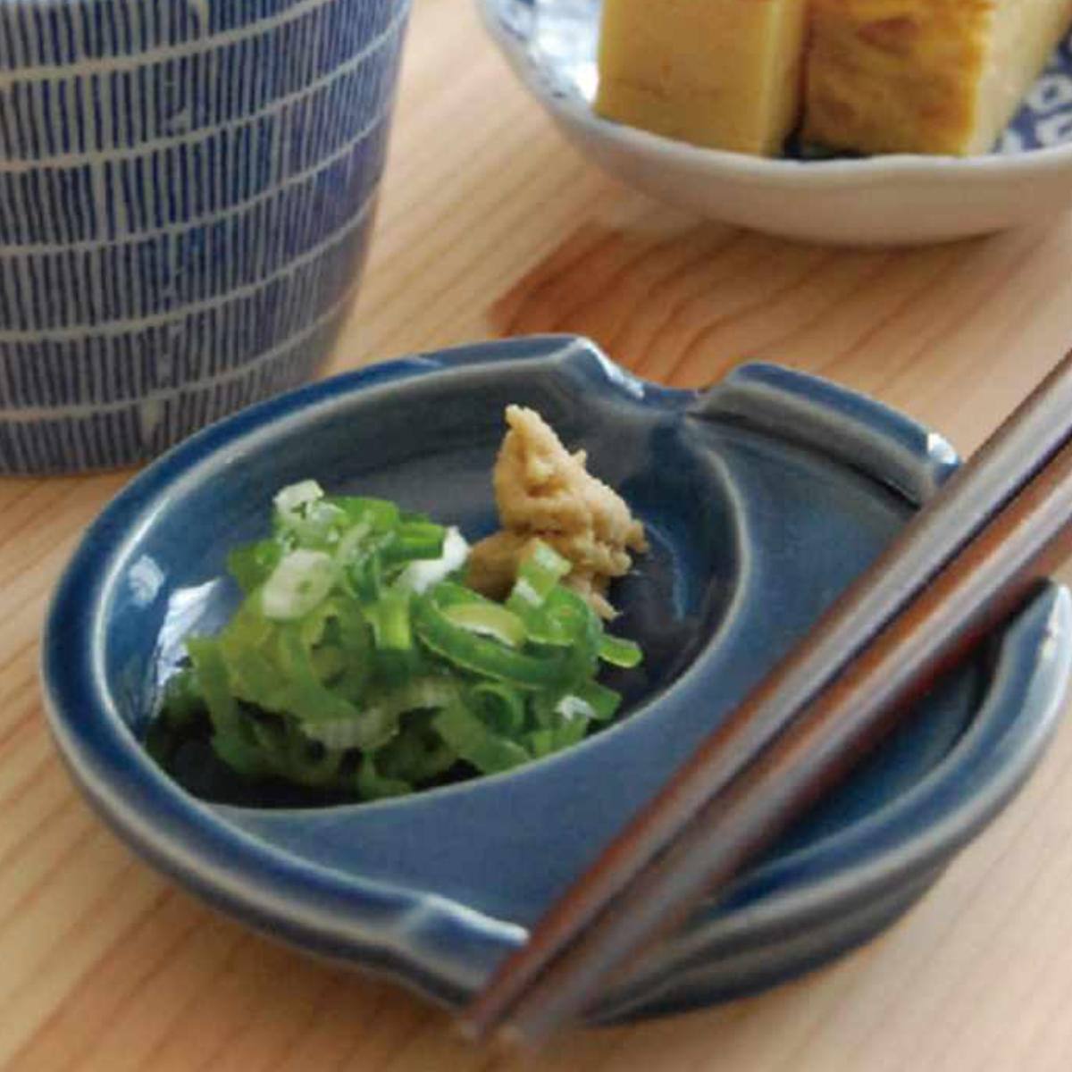 箸置き ファンレスト お箸&スプーン置き フラット ( 箸置 電子レンジ対応 食洗機対応 おしゃれ 日本製 カトラリーレスト 薬味皿 豆皿 小さい 皿 食器 ) 【イエロー】 イエロー