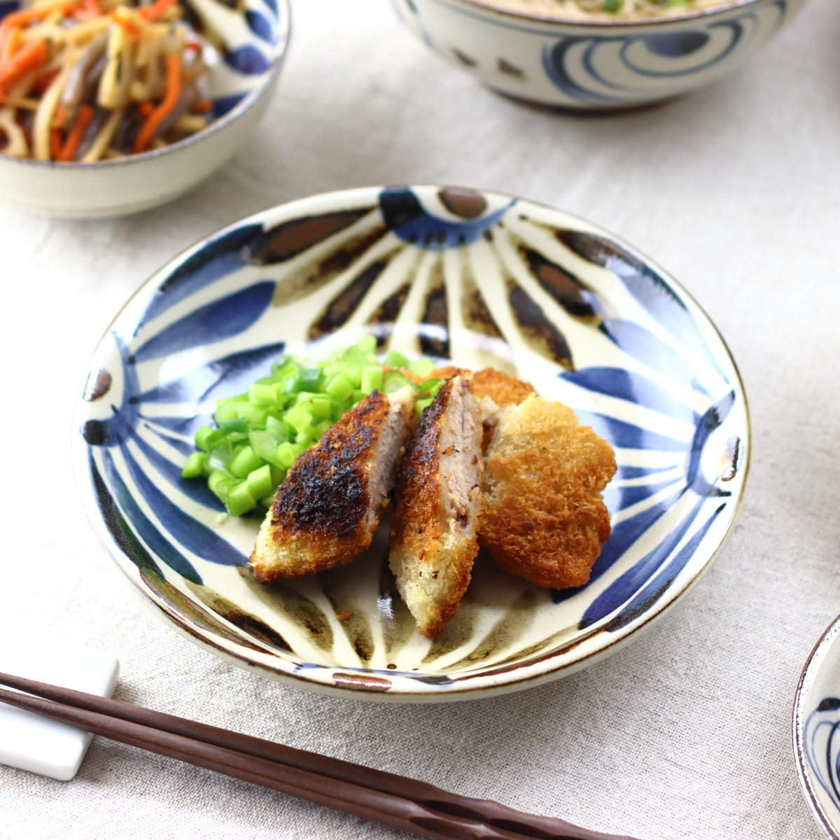 皿 民彩はな絵 中皿 20cm 日本製 ( 磁器 美濃焼 プレート お皿 電子レンジ対応 食洗機対応 食器 おしゃれ かわいい )