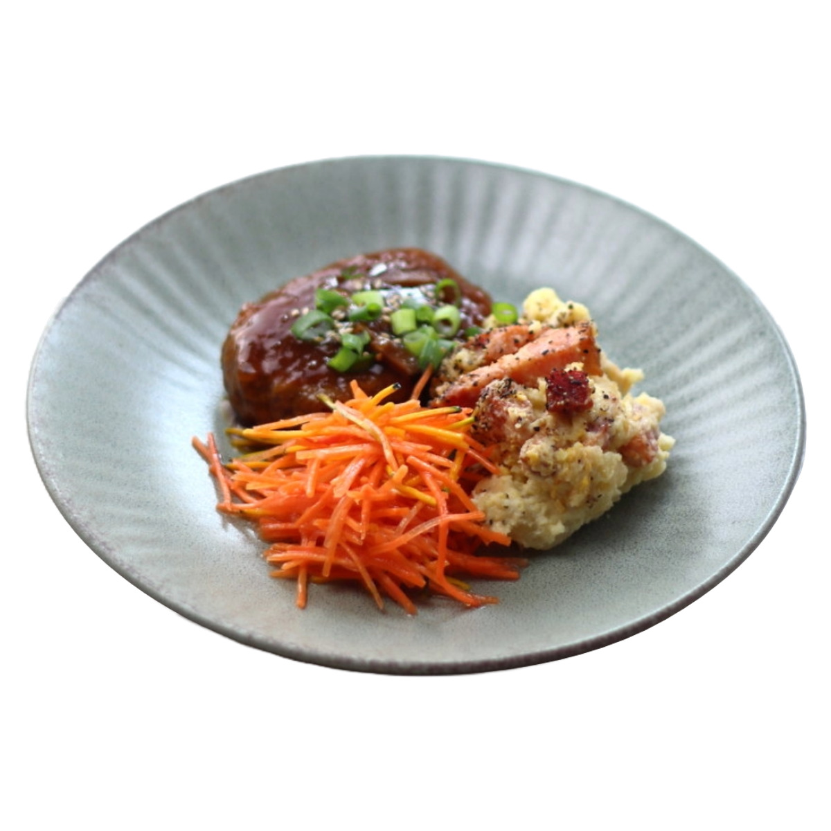 皿 ウラヌス 大皿22cm 日本製 ( 美濃焼 陶磁器 食器 電子レンジ対応 食洗機対応 大皿 プレート パスタ カレー オムライス おかず )