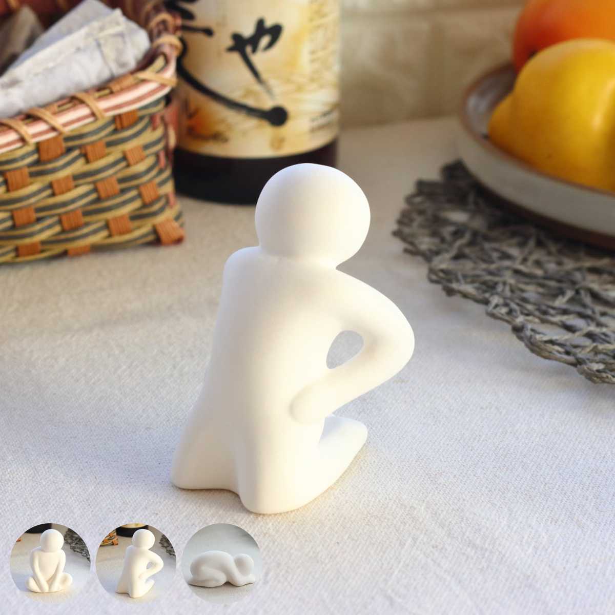 アロマストーン リラックス君 陶器 （ アロマ アロマオイル 石 芳香剤 かわいい おしゃれ 置き物 インテリア 人型 自然気化 ルームフレグランス フレグランス 香り 玄関 シンプル ギフト 雑貨 くつろぎ ぼんやり 安らぎ 日本製 ） 【ひと息】