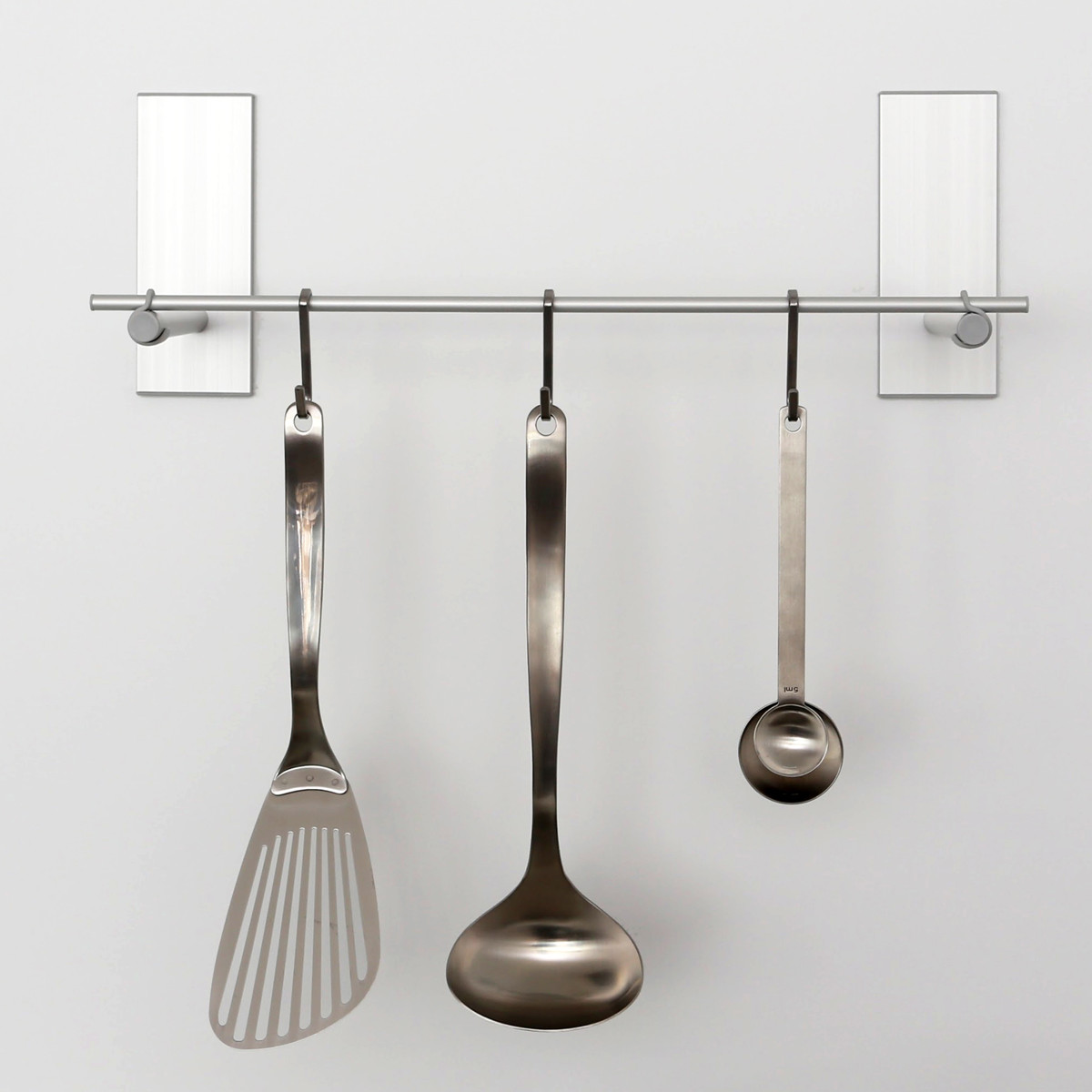 マグネット 収納 フック BLAVO キッチン フックセット ブラボ ( キッチン収納 壁面収納 キッチンツール収納 バー S字フック 磁石 壁 玄関ドア内側 掛ける キッチン用品 キッチンツール 小物 洗面所 壁掛け ) 【ホワイト】 ホワイト