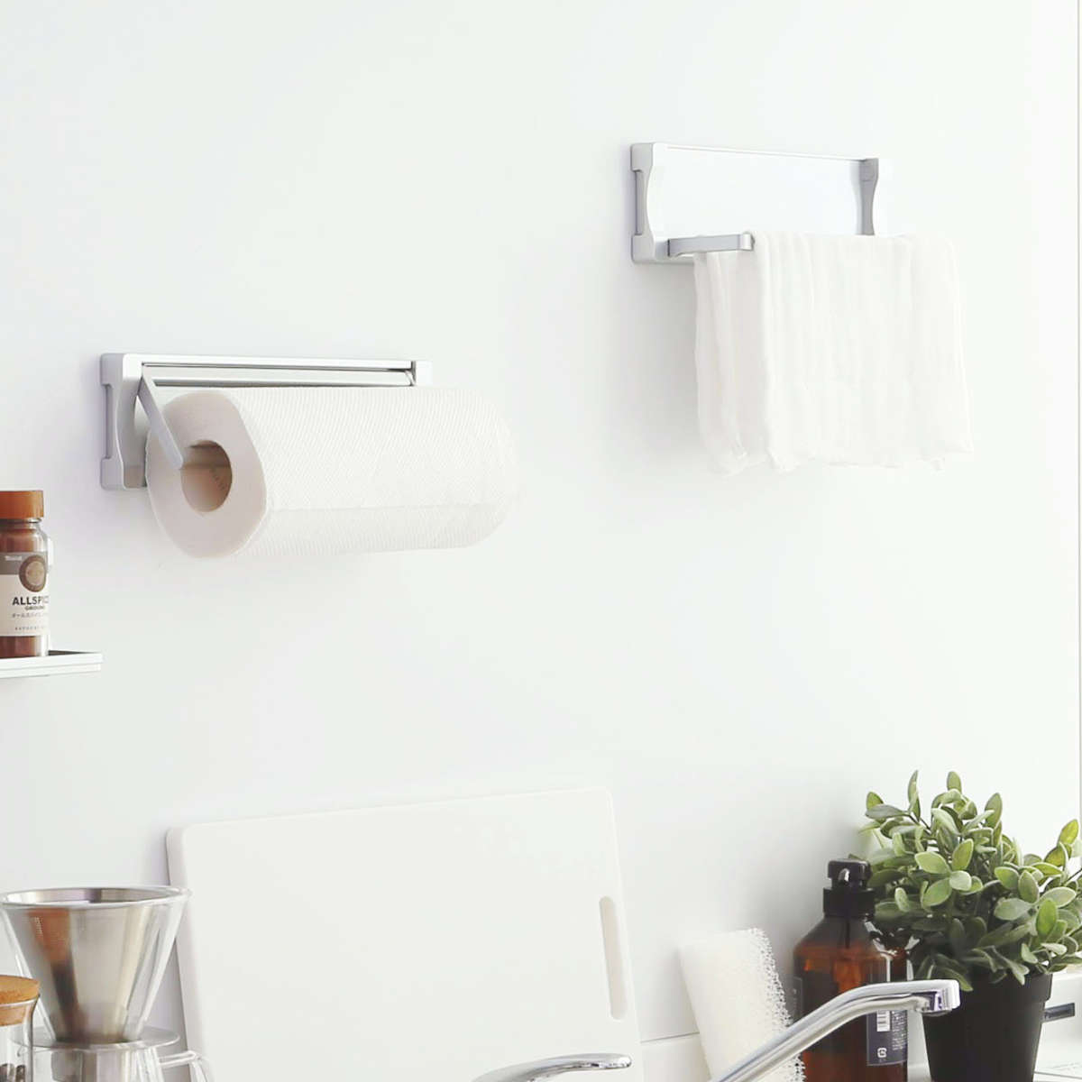 タオルかけ マグネット マグシャーレ ふきんかけ マグネット収納 シルバー ( タオル掛け 布巾掛け タオルバー タオルハンガー ふきんハンガー 磁石 タオルホルダー 冷蔵庫 洗面所 横 サイド キッチン キッチン収納 壁面収納 壁掛け )