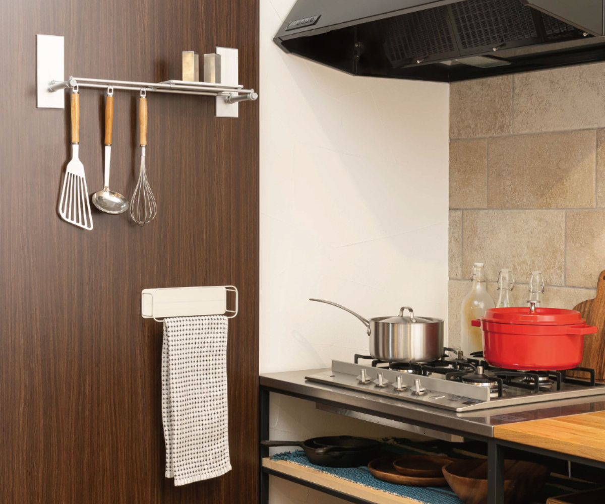 マグネットボード アイ不燃パネル 90×240cm 壁面材 磁石 不燃 ( ホワイトボード マグネットウォール マグネット 壁材 壁 DIY マグネットがつく壁 木目調 両面テープ 接着剤 カットできる 壁紙 後付け 簡単 設置 900mm 2400mm ) 【ホワイト】 ホワイト