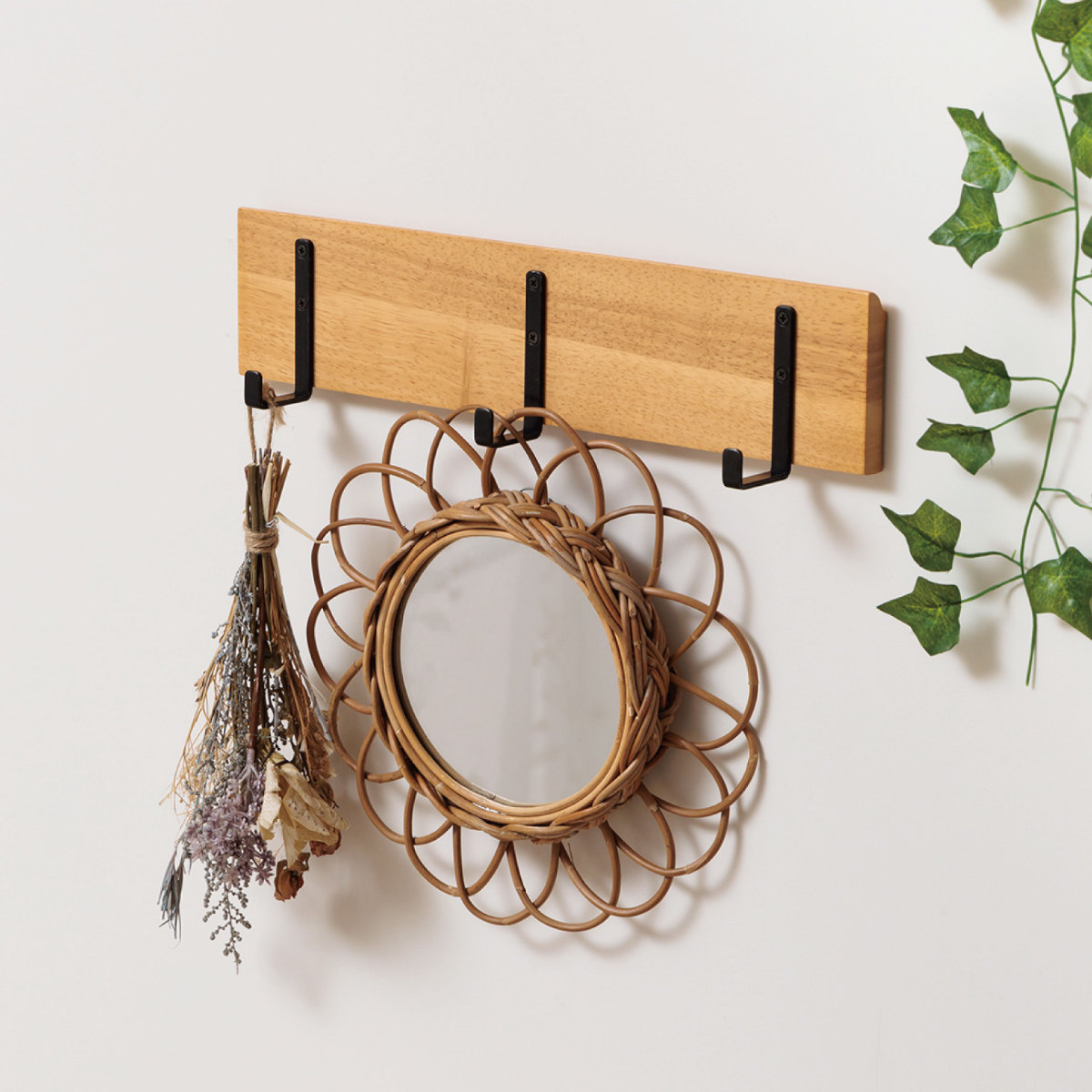 フック デコフック マグネット ウォールフック フック3連 壁掛け 幅38cm ( 収納 壁 ウォールハンガー 壁掛けハンガー 壁掛けフック ディスプレイ 壁面収納 壁付け 浮かせる収納 浮かせて 木製 キーフック ) 【ブラウン】 ブラウン