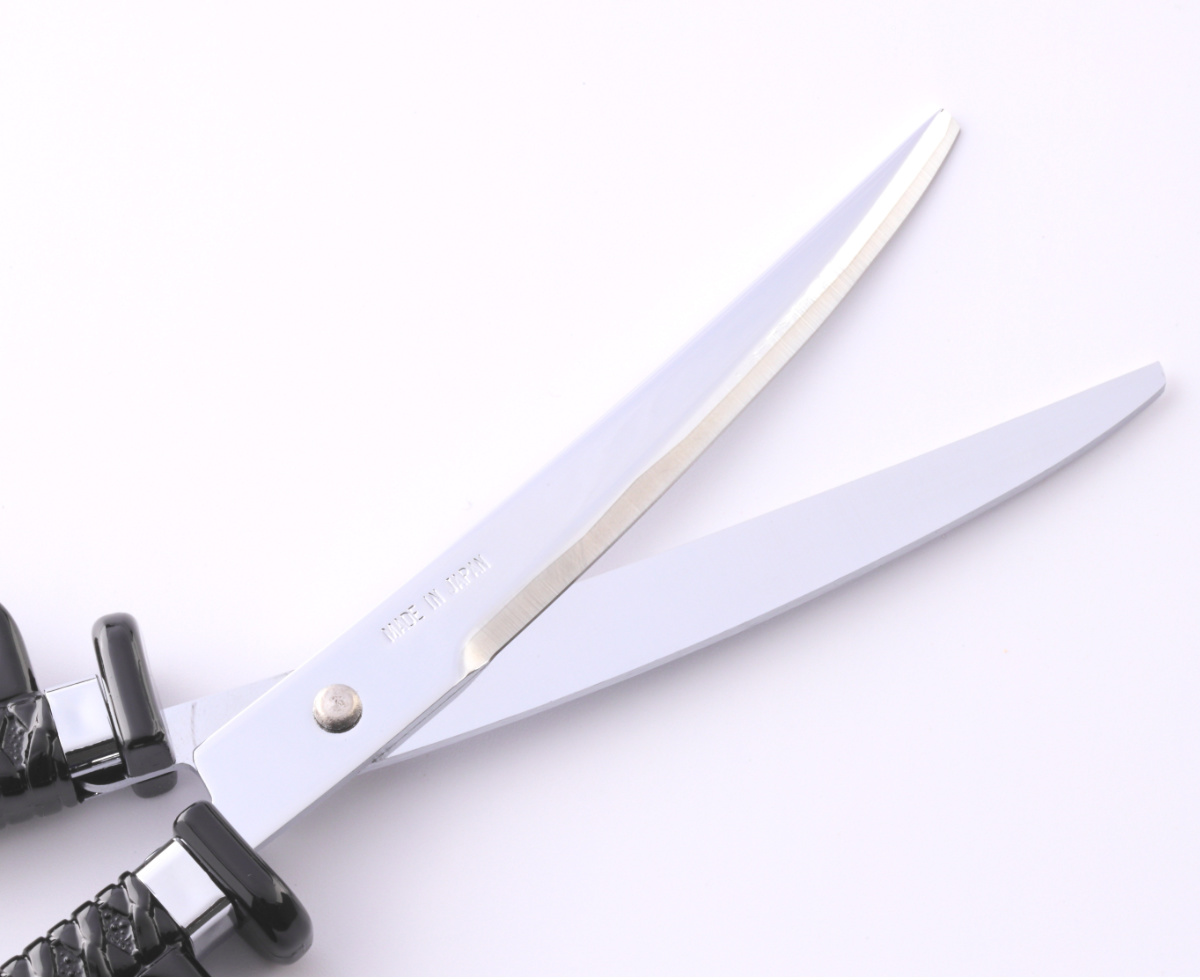 ハサミ 日本刀 はさみ 徳川家康 モデル 越前塗り ( 桐箱入り 鋏 ケース付き 刀 武将 侍 文具 文房具 ステンレス刃 関の刃物 漆 日本製 ステーショナリー 事務 作業 工作 DIY 雑貨 プレゼント お土産 ミニチュア オブジェ 置物 )