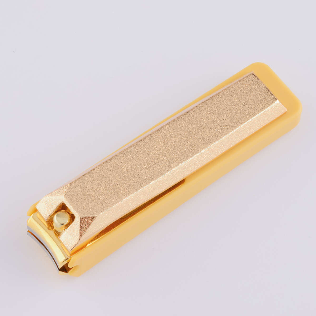 爪切り 関伝の美 つめきり 日本製 ゴールド （ 関市 ニッケン刃物 やすり付き ネイルケア 爪 手 足 鉄製 爪きり ツメ切り ネイル 道具 指先 ケア 美容 身だしなみ プレゼント 男性 女性 ）