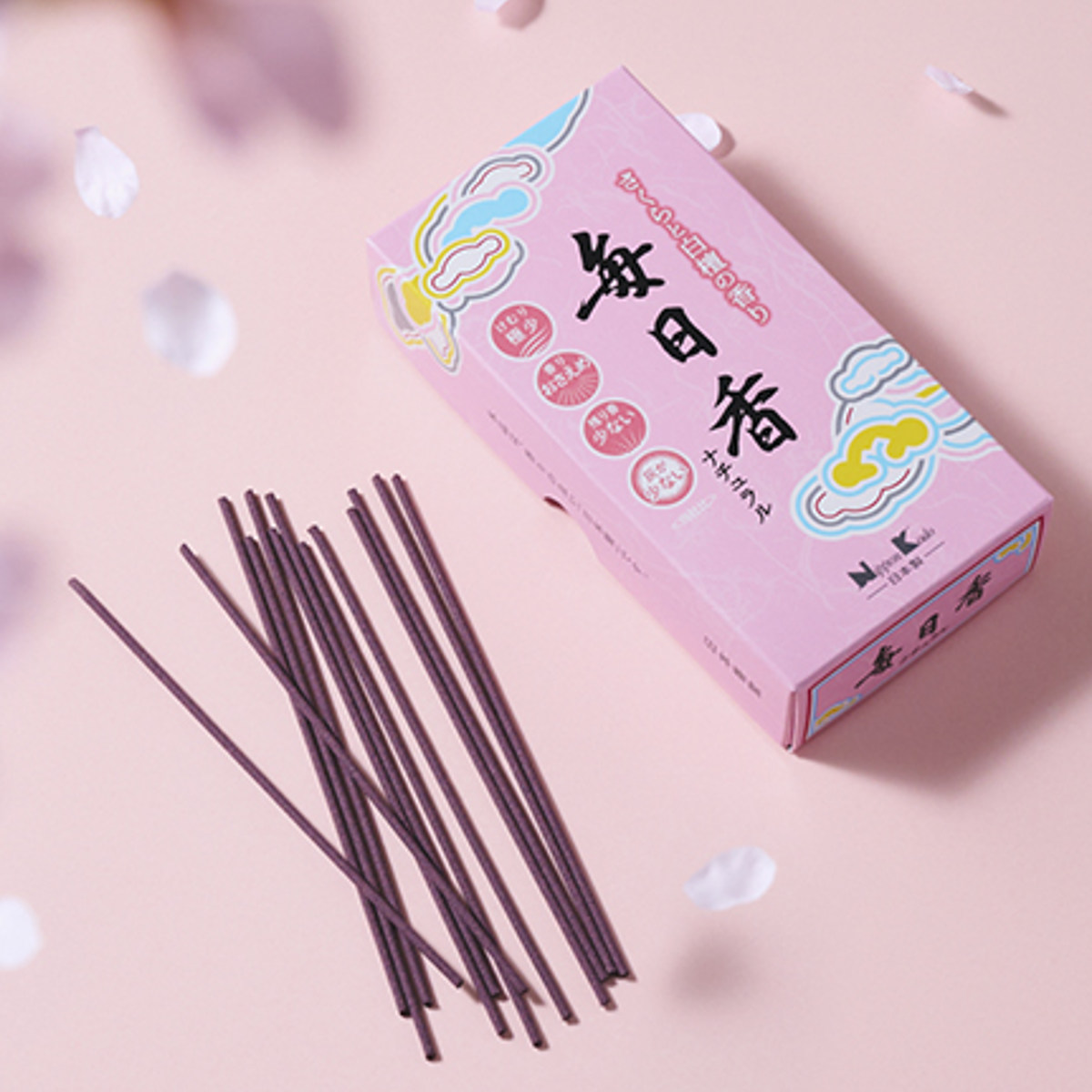 お線香 毎日香 ナチュラル さくら 線香 ( 日本香堂 桜 白檀 20分燃焼 煙少なめ 微煙 家庭用 仏壇 お墓参り お彼岸 お供え 法事 仏前 お悔み 新盆 お盆 お歳暮 法要 帰省 香典返し おしゃれ )