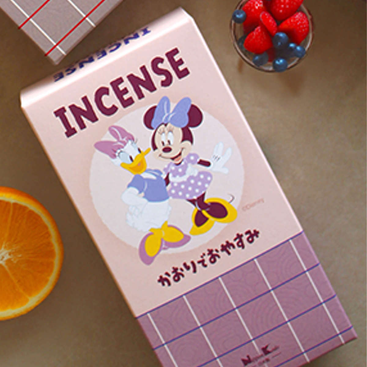 線香 ディズニー インセンス かおりでおはよう ただいま おやすみ ( アロマ 室内香 お線香 香 フレグランス お香 煙少なめ Disney 御香 せんこう 香り 玄関 リビング ルームフレグランス おしゃれ ギフト プレゼント 日本香堂 ) 【かおりでただいま】 かおりでただいま