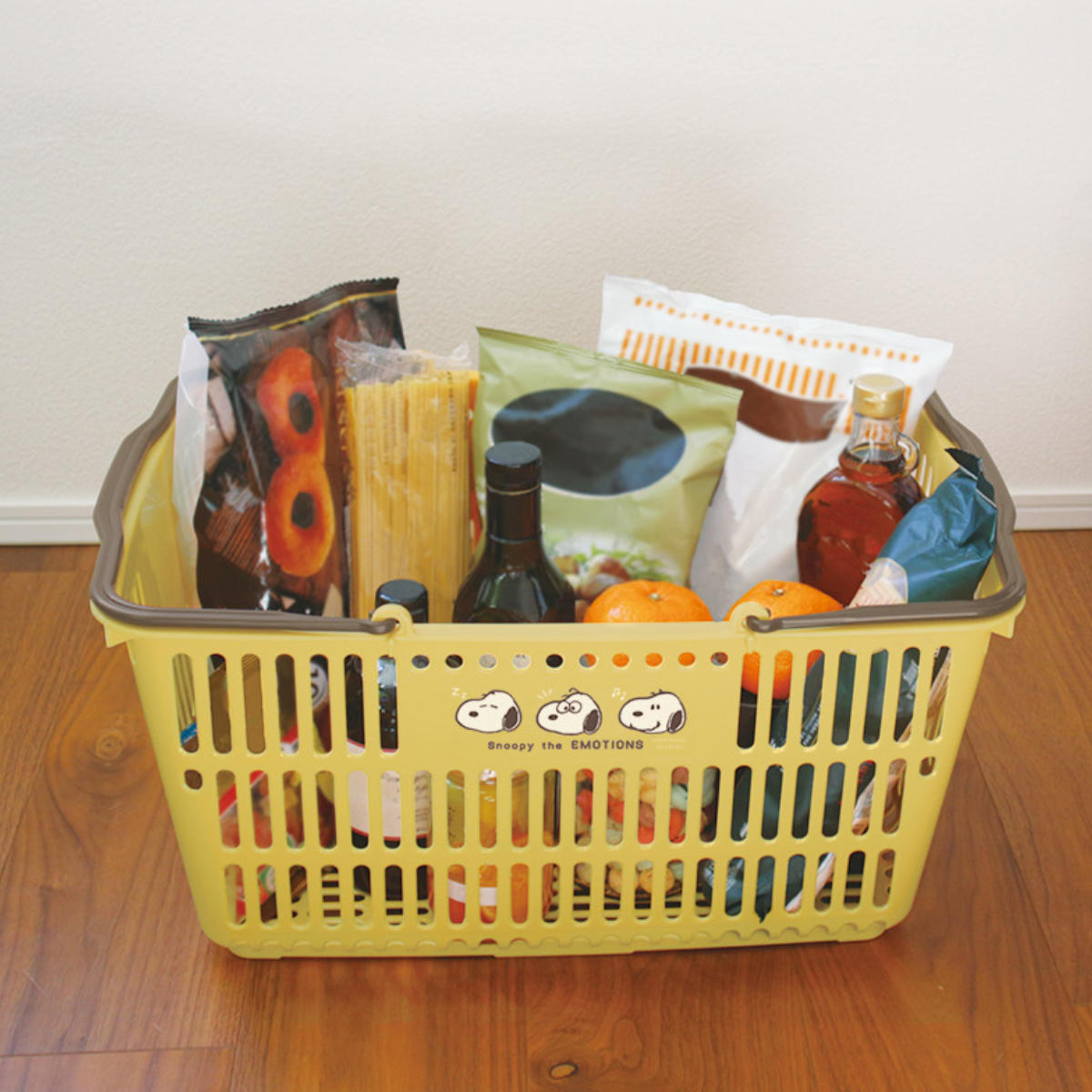 レジかご 3個セット スヌーピー ショッピング10 買い物 幅49.5×奥行35×高さ24cm ( バスケット 収納 買い物かご マイバスケット ショッピングバスケット SNOOPY 収納バスケット ショッピング エコバッグ かご カゴ プラスチック製 ) 【イエロー】 イエロー