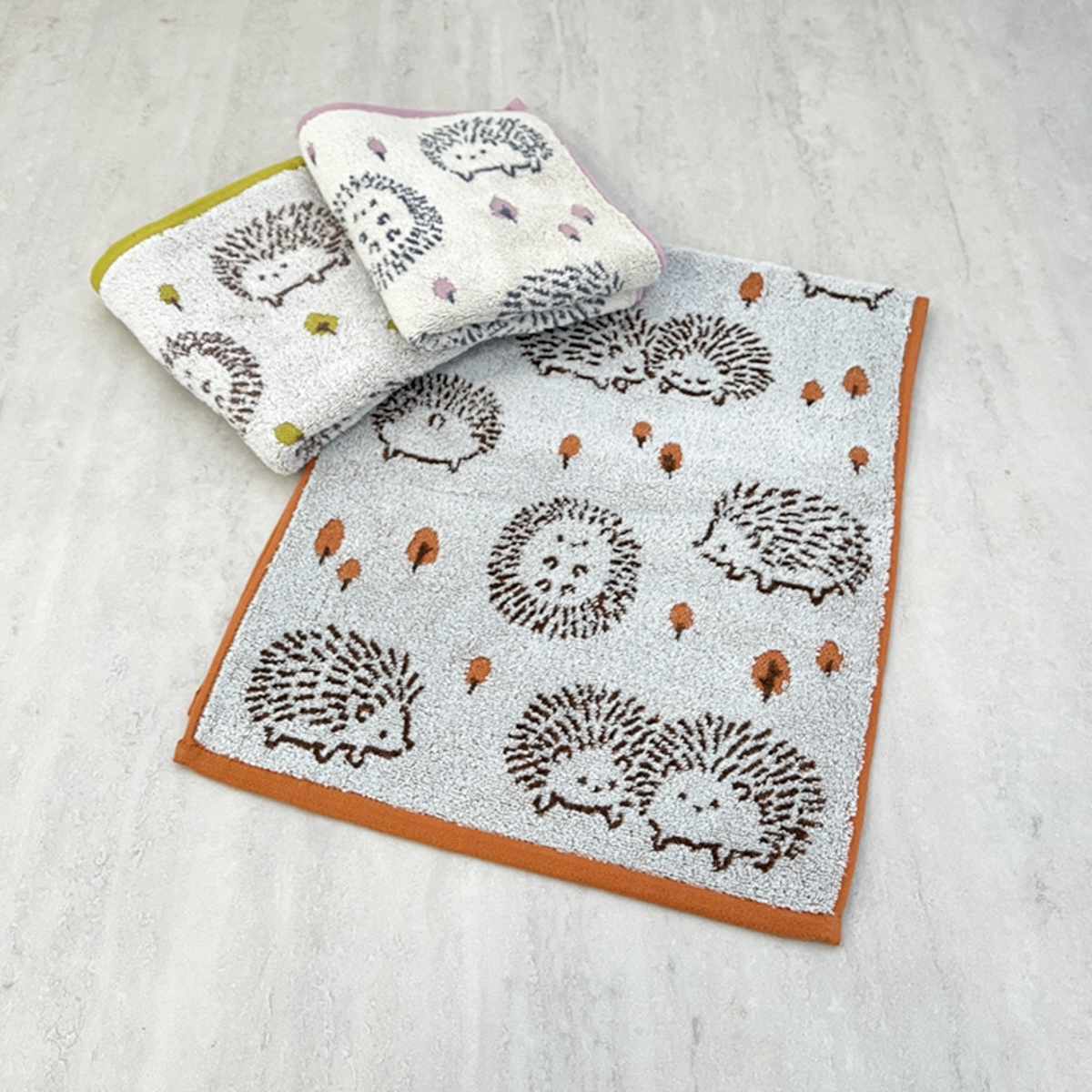 タオル ナチューラファブリカ ハリズ フェイスタオル 34×80cm ( 顔拭きタオル たおる 綿100% 吸水 ハリネズミ ジャガード織 デイリータオル 汗拭き ふんわり 34×80 アニマル オレンジ ピンク イエロー ) 【イエロー】 イエロー