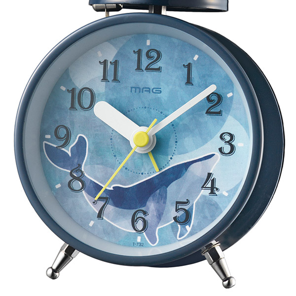 Dショッピング 目覚まし時計 置き時計 アラームクロック パステール くじら 時計 とけい アナログ ベル音 クジラ スヌーズ機能付き ライト付き 小型 コンパクト 卓上 電池式 連続秒針 子ども 子供 カテゴリ の販売できる商品 リビングート ドコモ