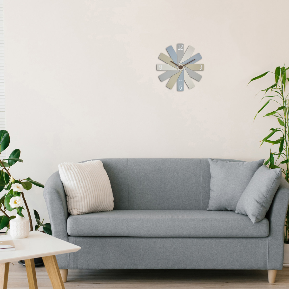 掛け時計 CLOCK IN THE BOX MAG 静音 ノア精密 ウォールクロック ( 時計 壁掛け デザイナーズ 薄型 静か 秒針なし 軽量 アナログ時計 デザイン 壁掛け時計 壁時計 掛時計 軽い 直径40cm おしゃれ アナログ 音がしない ) 【グリーン】 グリーン