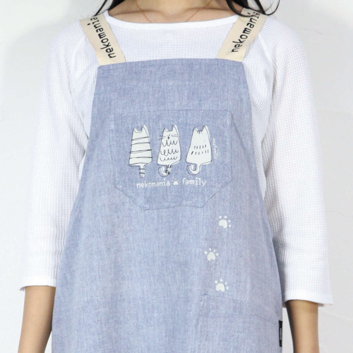 エプロン バッククロス フルエプロン ( キッチンエプロン 台所エプロン フリークロス 綿100% ポケット付き ネコ 胸当てエプロン かぶるだけ たすき掛け スリット 大人用 レディース インド綿 猫柄 プリント )