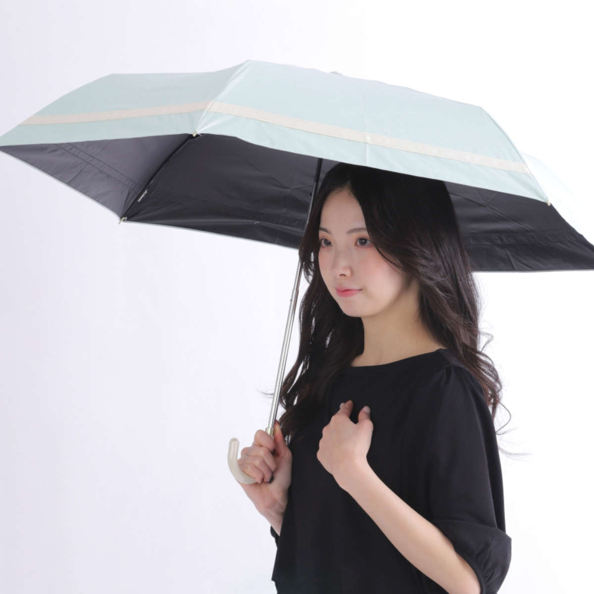 折りたたみ傘 晴雨兼用 LINEDROPS グログランリボン 50cm 手開き式 ( 傘 折り畳み傘 レディース かさ 雨傘 日傘 UVカット 99% 撥水 遮光 遮熱 日焼け防止 UV対策 暑さ対策 カサ アンブレラ 通勤 通学 ストラップ付き ) 【ホワイト】 ホワイト