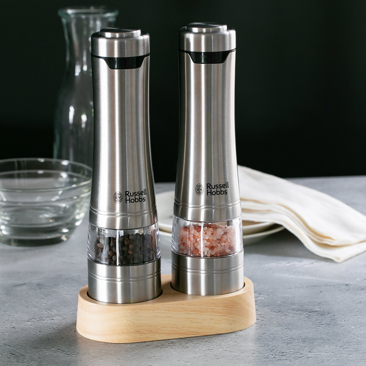 Russell Hobbs 電動ミル 2本セット 木製スタンド付き ソルト&ペッパーミル ( ラッセルホブス ミル 2個 LEDライト 電池式 ソルトミル ペッパーミル ワンプッシュ セラミック刃 ウッドスタンド付き 胡椒 岩塩 )