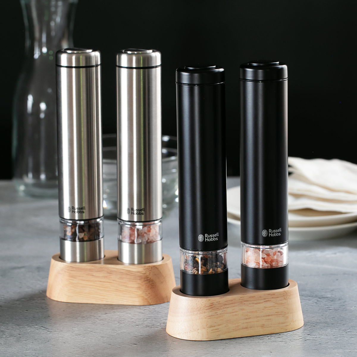 Russell Hobbs 電動ミル ミニ 2本セット 木製スタンド付き ソルト&ペッパーミル ( ラッセルホブス ミル 2個 LEDライト 電池式 ソルトミル ワンプッシュ セラミック刃 ウッドスタンド付き 小さめ 胡椒 岩塩 ) 【ブラック】 ブラック