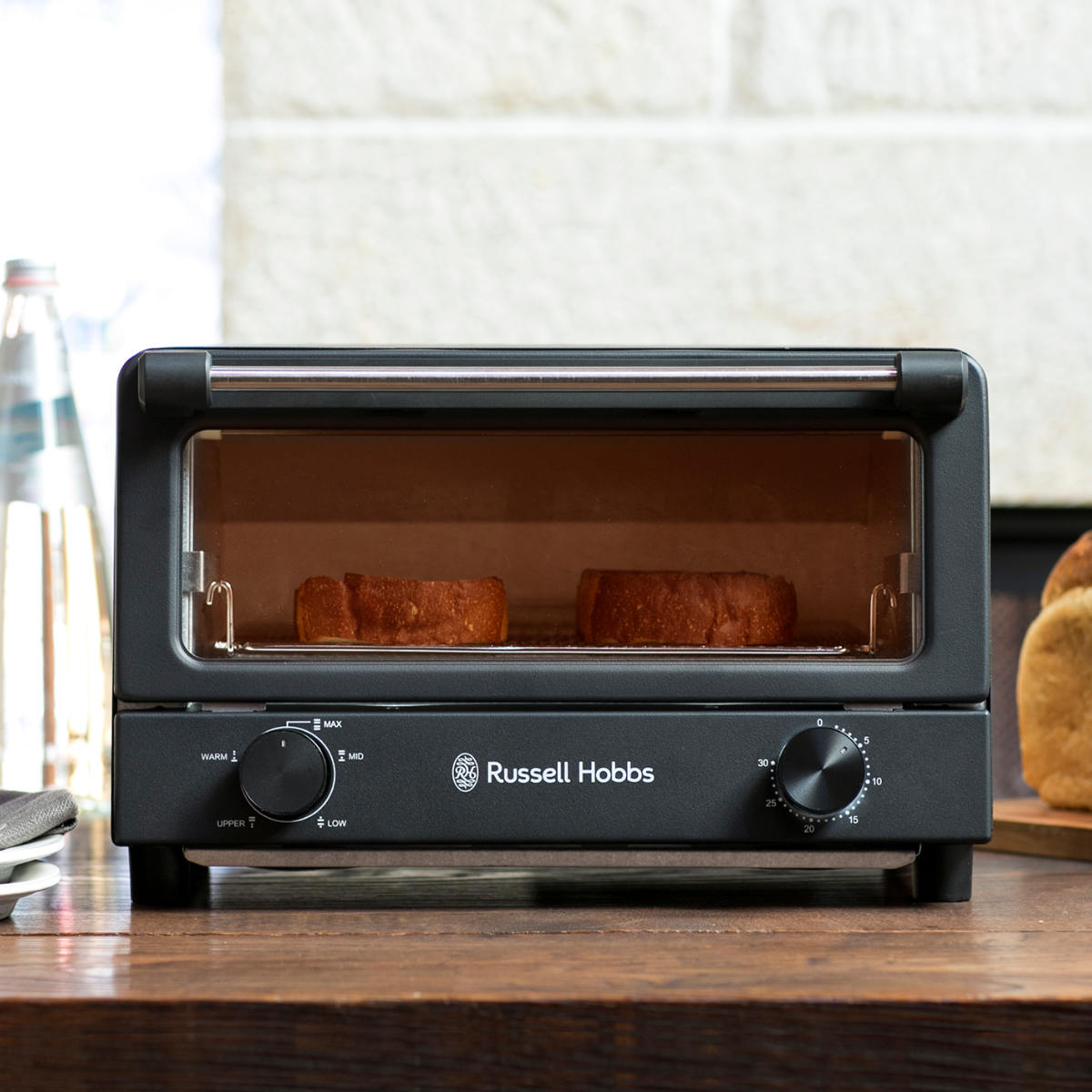 Russell Hobbs オーブントースター 4枚焼き ( ラッセルホブス 調理家電 キッチン家電 トースター パン焼き器 広々庫内 料理家電 トースト 朝食 食パン 大容量 おしゃれ ) 【マットブラック】 マットブラック
