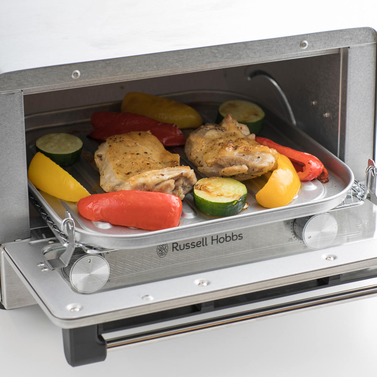 Russell Hobbs オーブントースター 4枚焼き ( ラッセルホブス 調理家電 キッチン家電 トースター パン焼き器 広々庫内 料理家電 トースト 朝食 食パン 大容量 おしゃれ ) 【マットブラック】 マットブラック